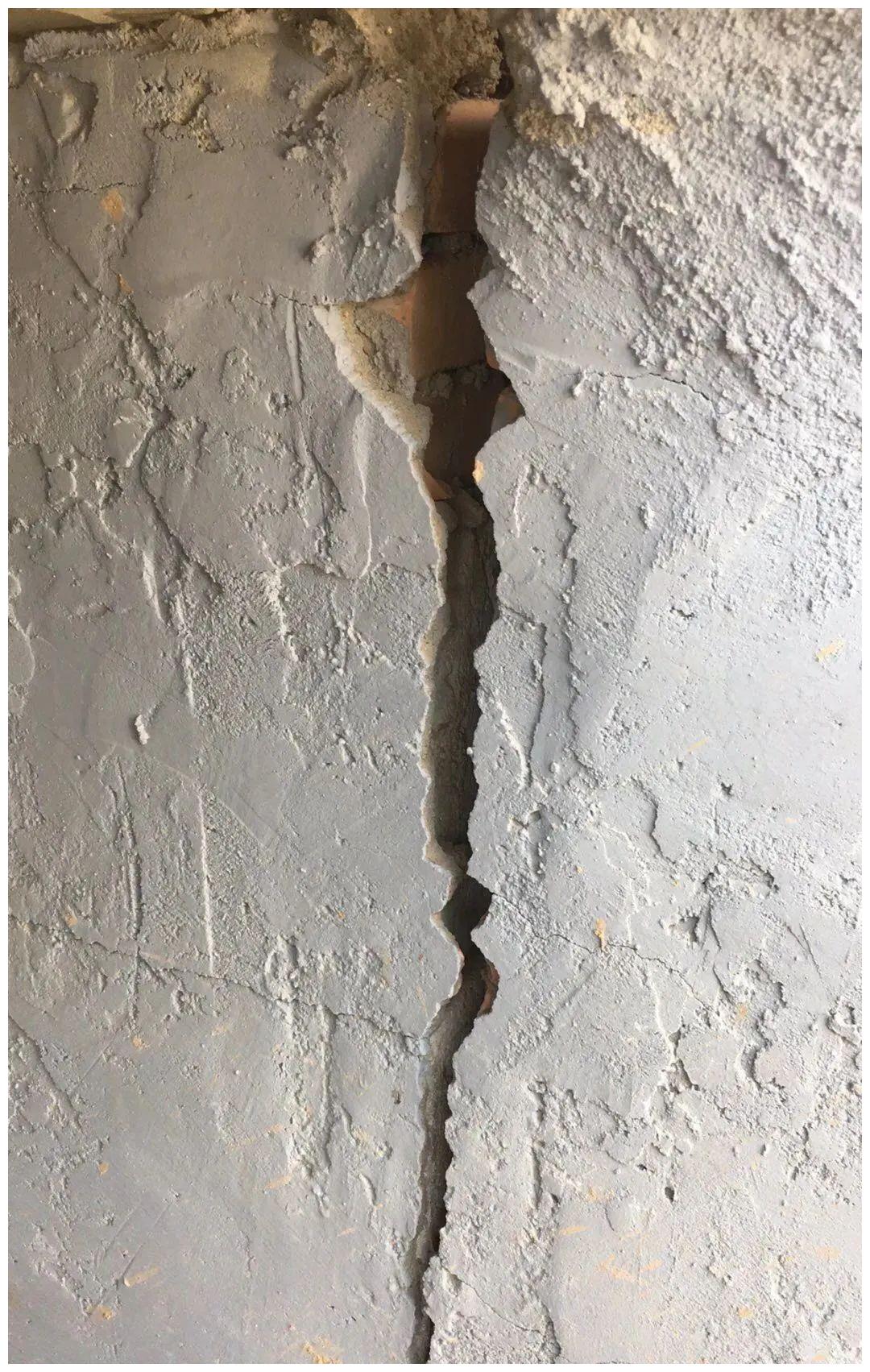 小区|裂缝|房屋开裂_新浪新闻