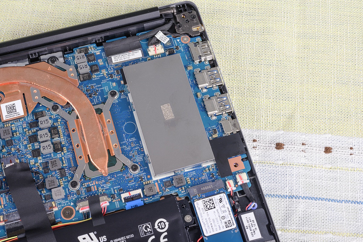 内外兼修十二小时续航宏碁墨舞ex214演绎办公新时尚