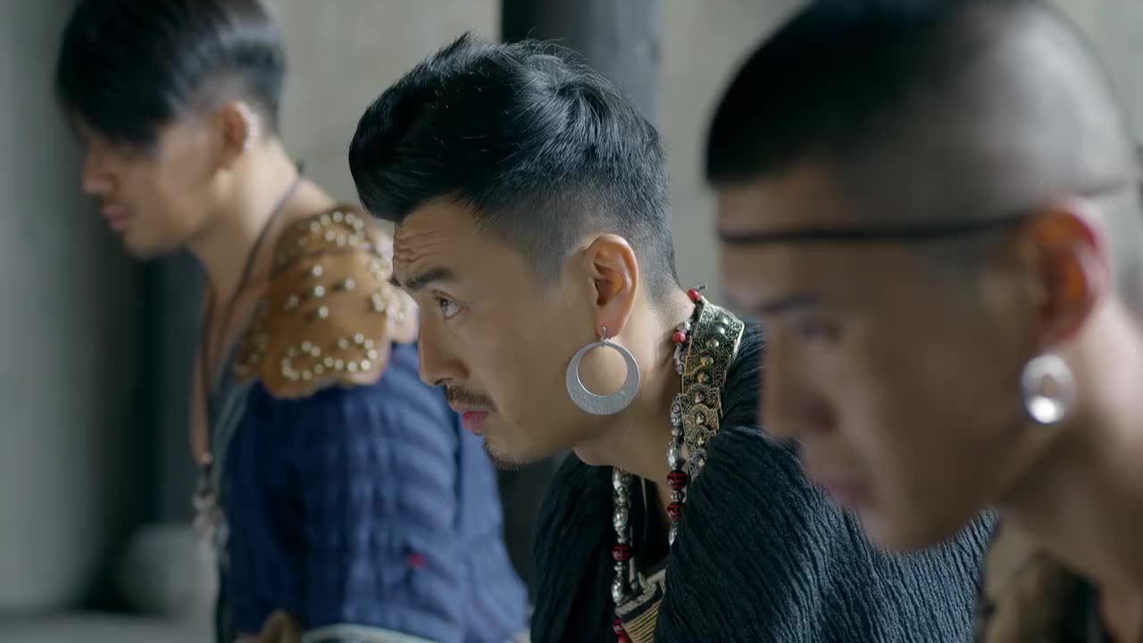 锻刀美兰冒雨寻找小刀误会萧以恒以恒极力解释