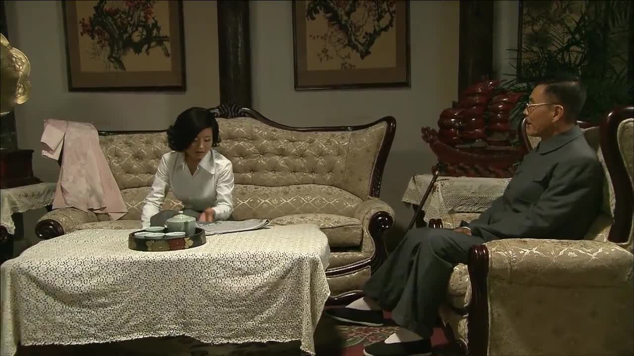 与狼共舞:梁樱桃成功夺取董文昌的信任,在董文昌的府邸住下