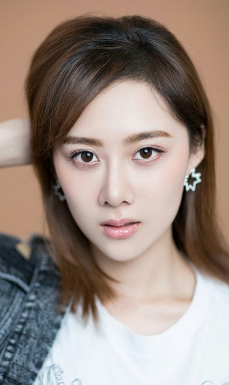 时尚靓丽曹曦月图集_高清图集_新浪网