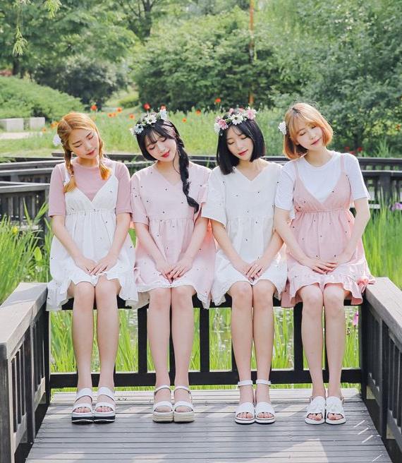 韩国姐妹花,甜美清新的闺蜜照太养眼了,拯救你的拍照pose!