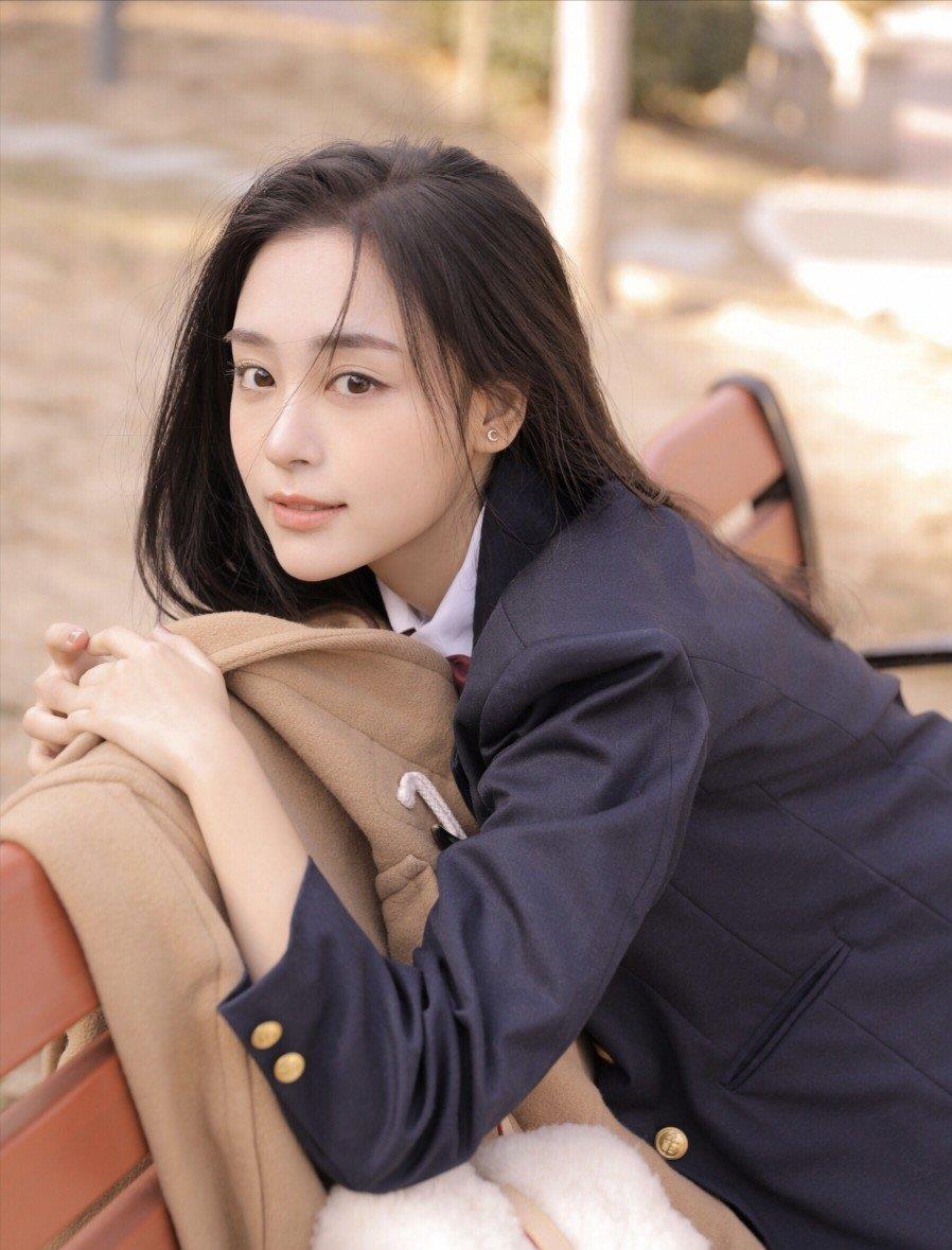 气质校花,绝美容颜_高清图集_新浪网