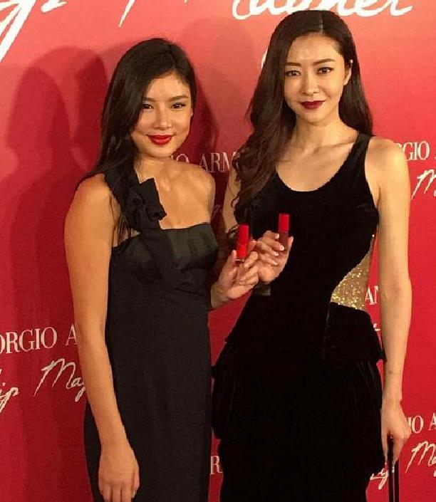 乐基儿和熊黛林出席活动旧照被扒 在网上走红 熊黛林 乐基儿 出席活动 新浪新闻