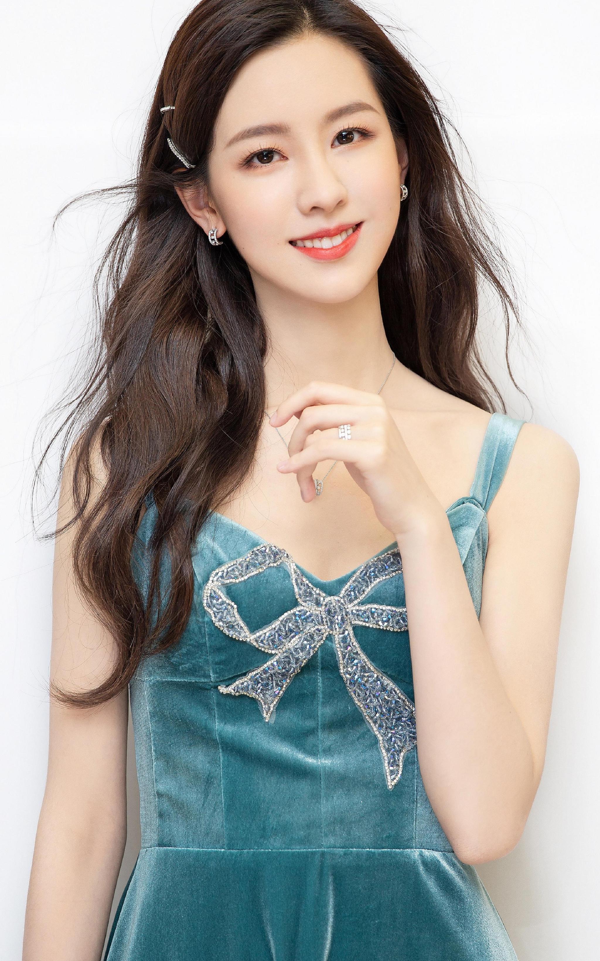 陈都灵:第7014期时尚潮流美图欣赏_高清图集_新浪网