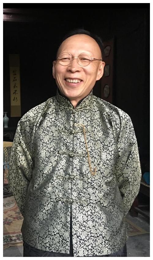 他是一个好人,不需要任何证据,专演坏人的演员李明