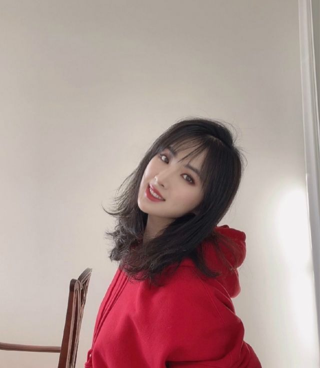 华为总裁小女儿官宣出道,名媛开始进军娱乐圈!_高清图集_新浪网