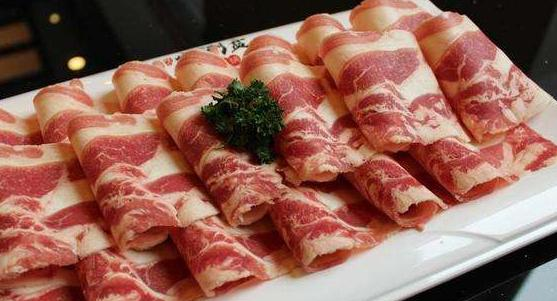 同样是牛肉，为啥西餐一块牛排能饱，火锅两盘肉不够吃？涨知识了休闲区蓝鸢梦想 - Www.slyday.coM
