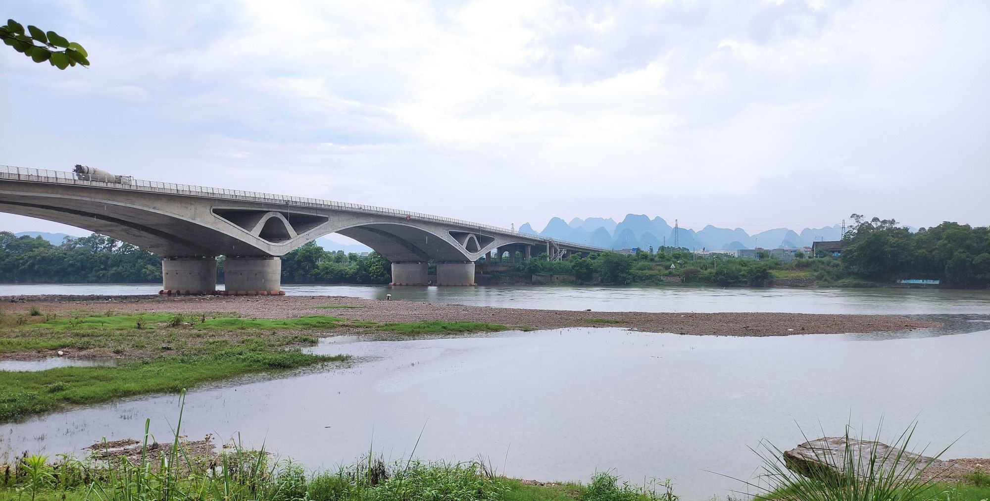 桂林龙门大桥,感受漓江山水美景,烧烤野炊的最佳休闲之地!