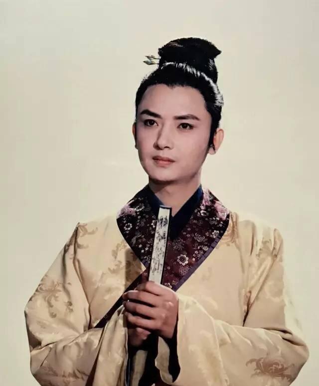 谁记得他还是《红楼梦》中的柳湘莲?|侯长荣|都挺好|柳湘莲_新浪新闻