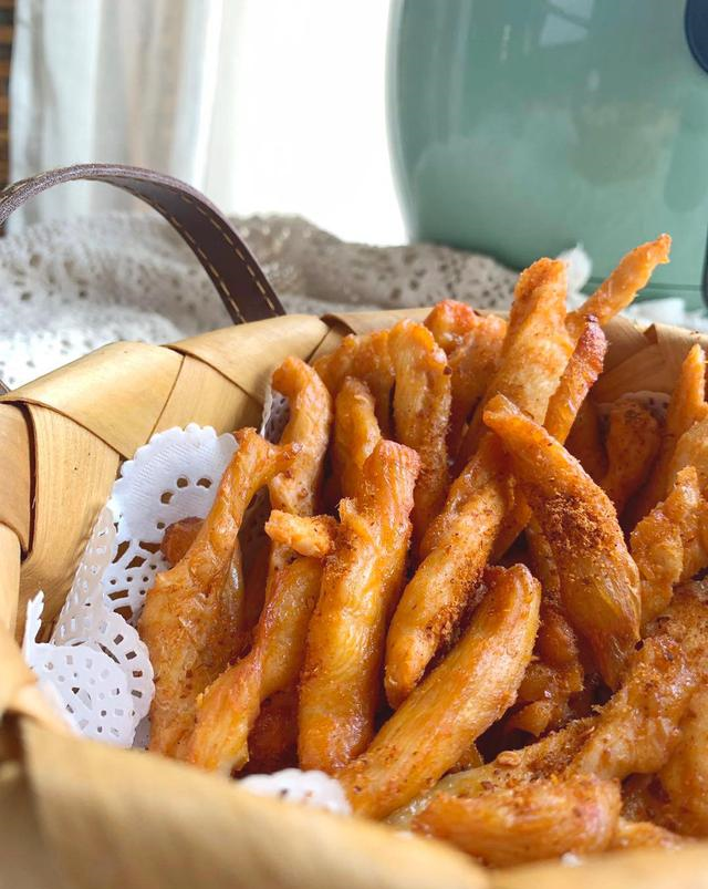 鸡胸肉这么吃，比水煮的热量还低，美味又低脂，吃多少都不怕胖休闲区蓝鸢梦想 - Www.slyday.coM