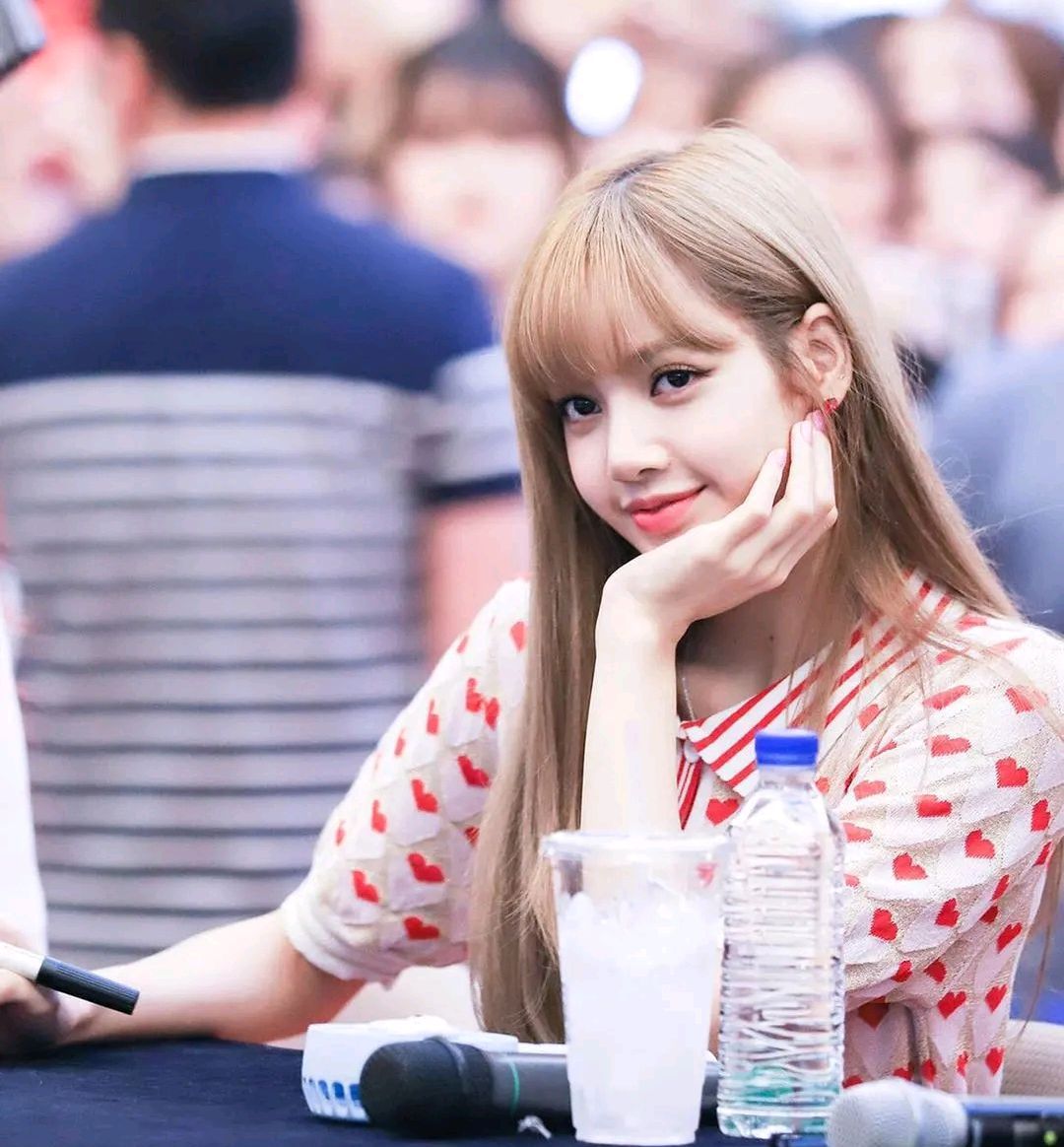 lisa真的太可爱了,赶紧收藏起来_高清图集_新浪网