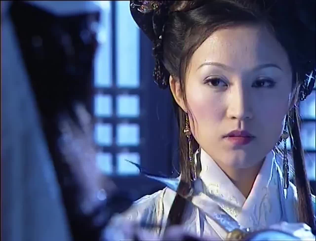 新女驸马:菊妃表示,自从东方侯死了,自己就盼望着有人杀了自己__财经