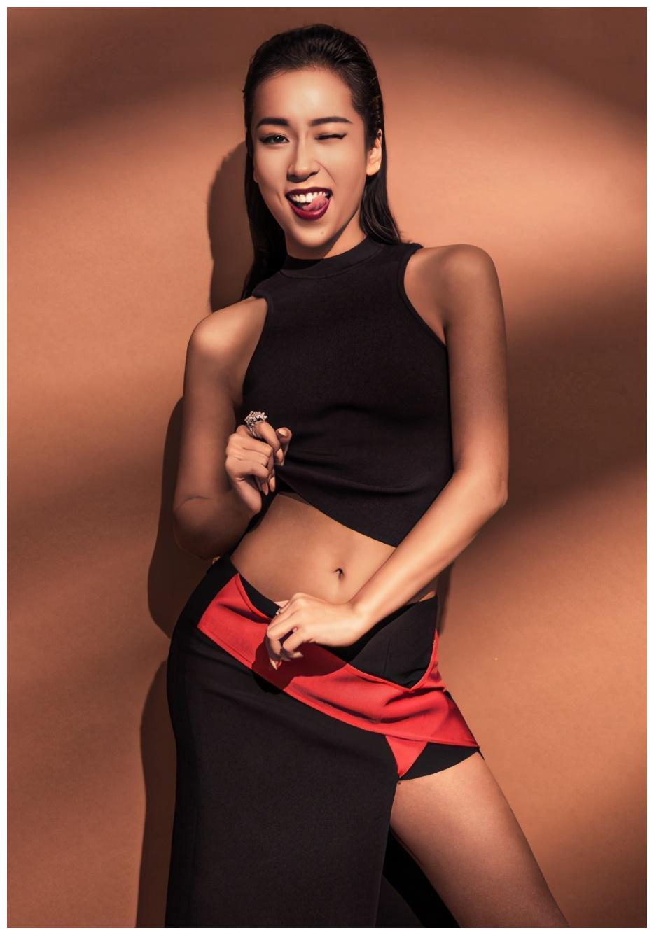 有一种"整容"叫吉克隽逸卸妆,素颜照曝光后网友:为啥要扮黑?