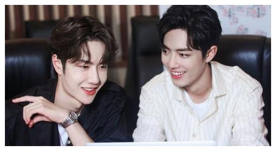 王一博迎来23岁生日,尹正蹲点发博祝福,肖战粉丝拉横幅引争议休闲区蓝鸢梦想 - Www.slyday.coM 王一博迎来23岁生日,尹正蹲点发博祝福,肖战粉丝拉横幅引争议休闲区蓝鸢梦想 - Www.slyday.coM