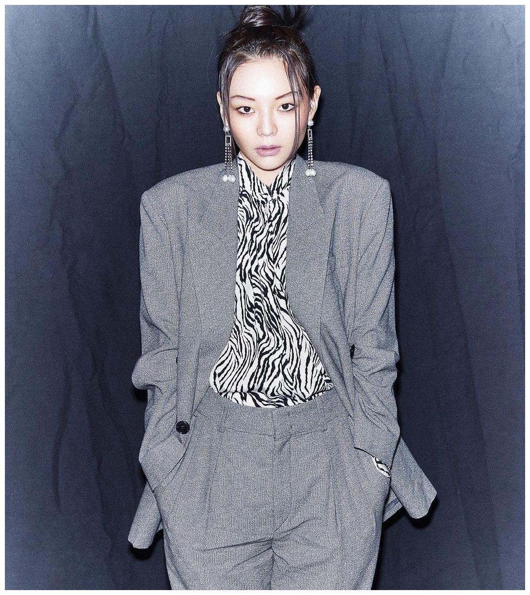 演员李絮dazedkorea11月刊不愧是模特出身好会拍