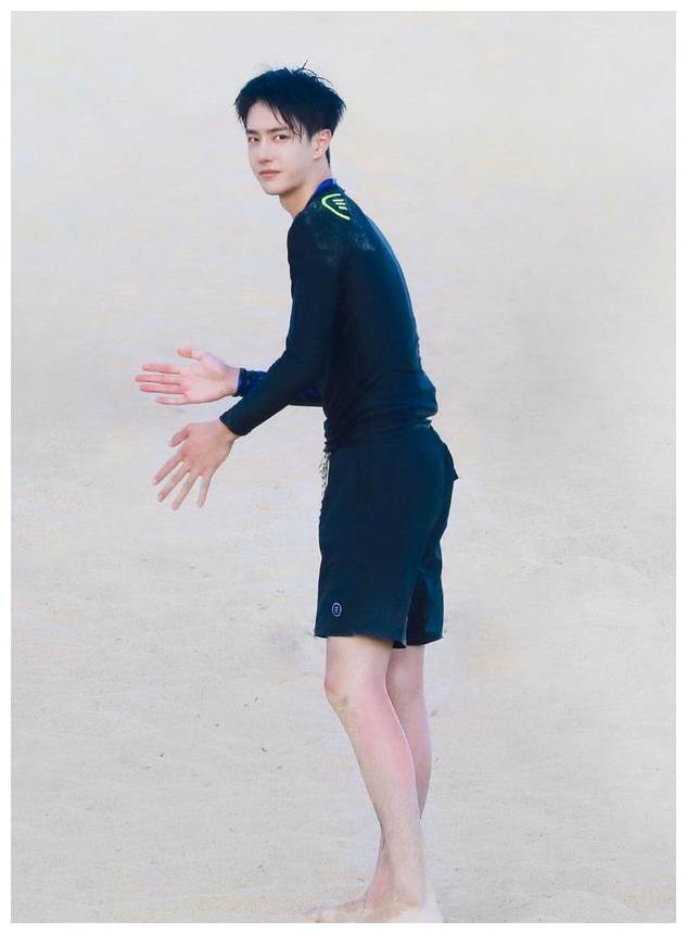 王一博《夏日冲浪店》即将热播,冲浪小王子的身姿,真是令人期待