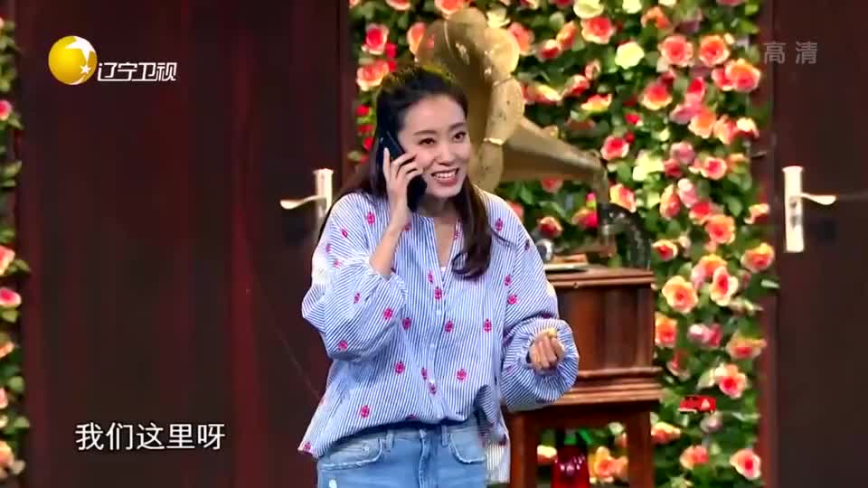 小品《花房姑娘》:贾玲夺爱出奇招引风波,徒手开罐头太拼了