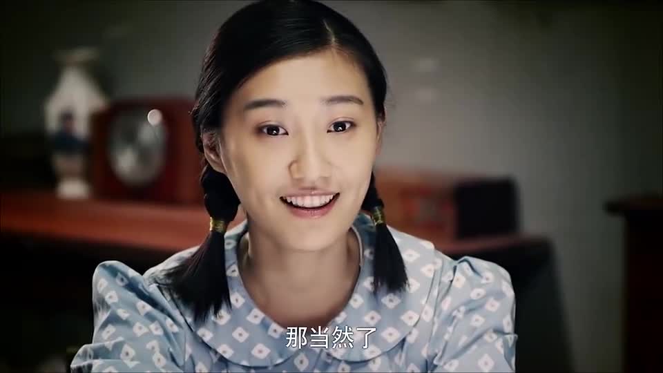 继父暴怒使出看家本领,老少一块打 为您推荐: 米阳失落的坐在工位上