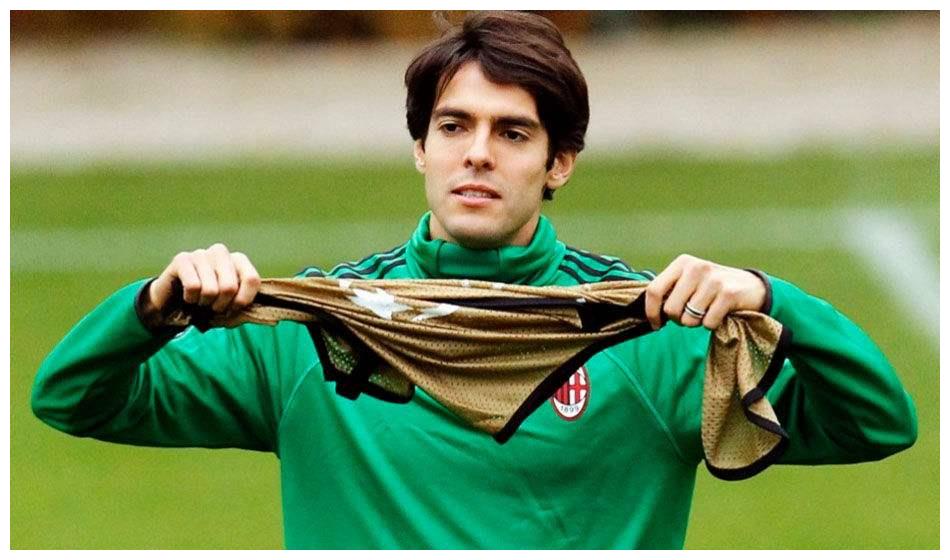 卡卡点评伊布加盟,对ac米兰提升明显,c罗或因该场输球无缘金球