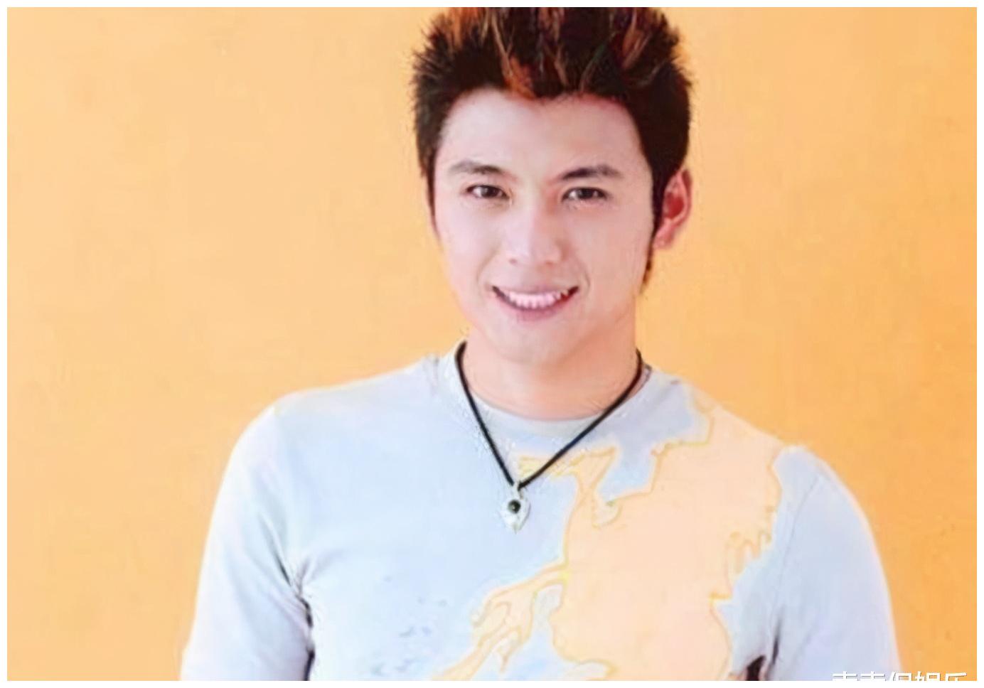 如今在很多车展上面,还能够看到曲鑫的身影,而且跟之前相比并没有什么