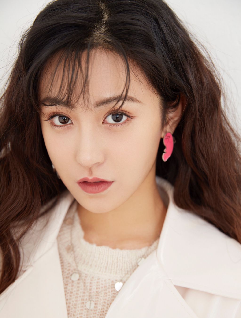 朱圣祎身上有一种灵气与天赋,让她可以驾驭好各种风格!