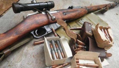 莫辛纳甘步枪已退役70年,为何中东地区还在拿它当狙击枪用呢?