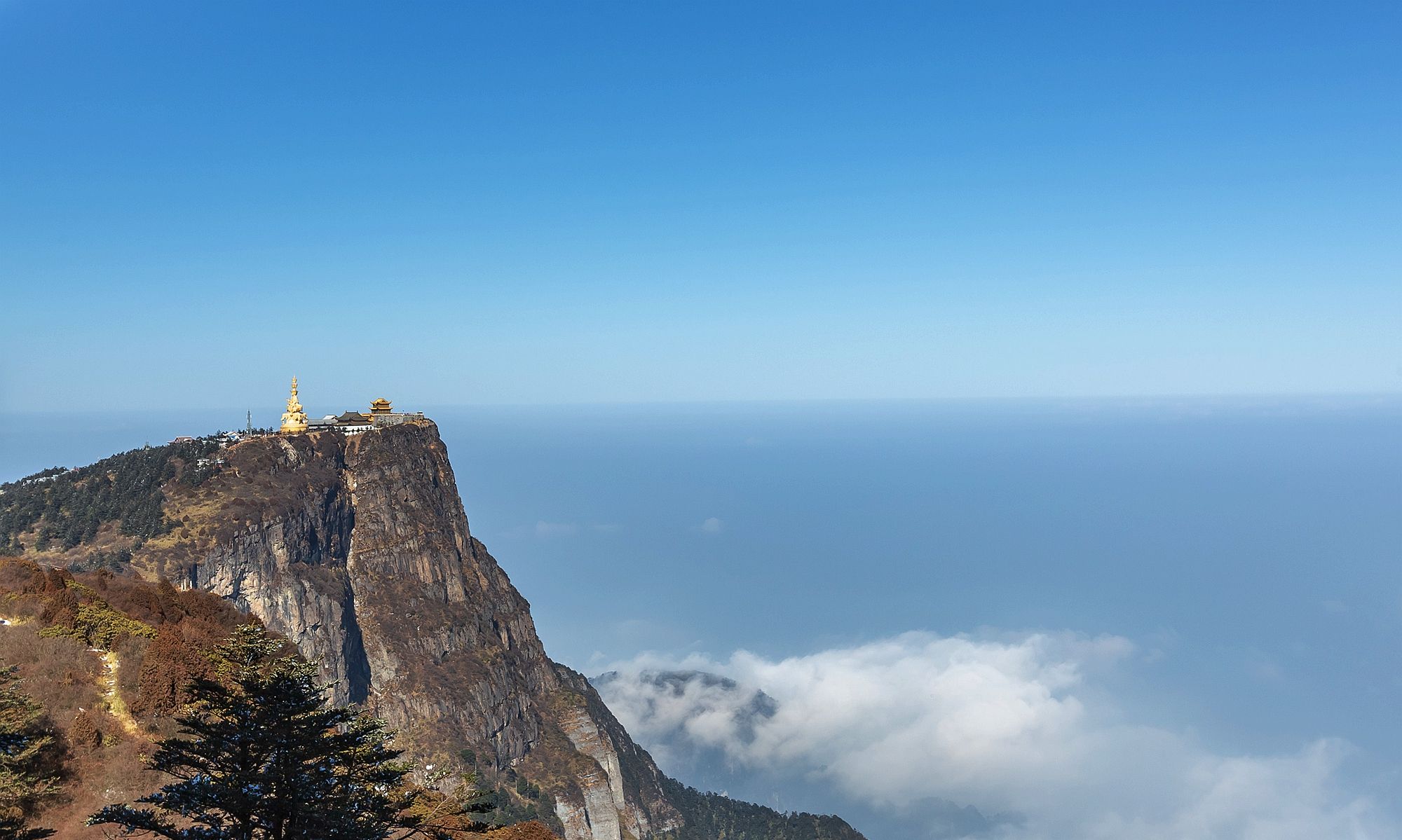 峨眉山金顶好风光
