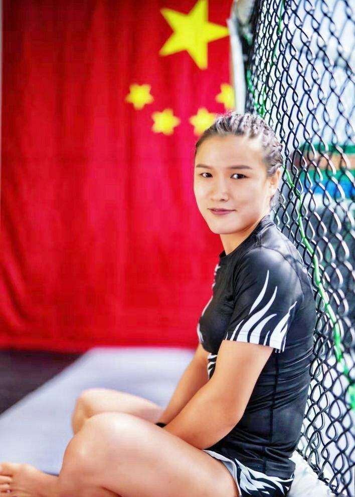 女神张伟丽卫冕成功!