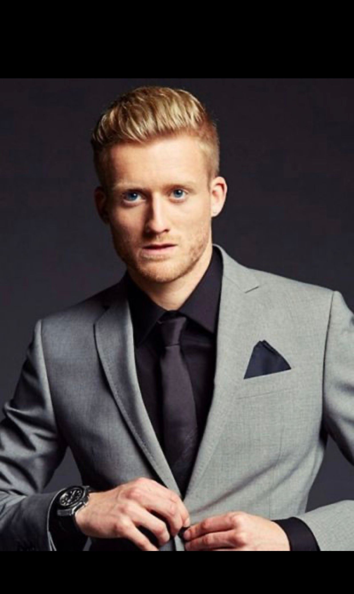 名人诞辰:德国足球明星一一安德烈·许尔勒