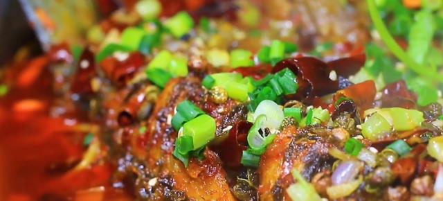 重庆名菜万州烤鱼怎样做才好吃?操作经验分享给大家,满满的技巧休闲区蓝鸢梦想 - Www.slyday.coM 重庆名菜万州烤鱼怎样做才好吃?操作经验分享给大家,满满的技巧休闲区蓝鸢梦想 - Www.slyday.coM