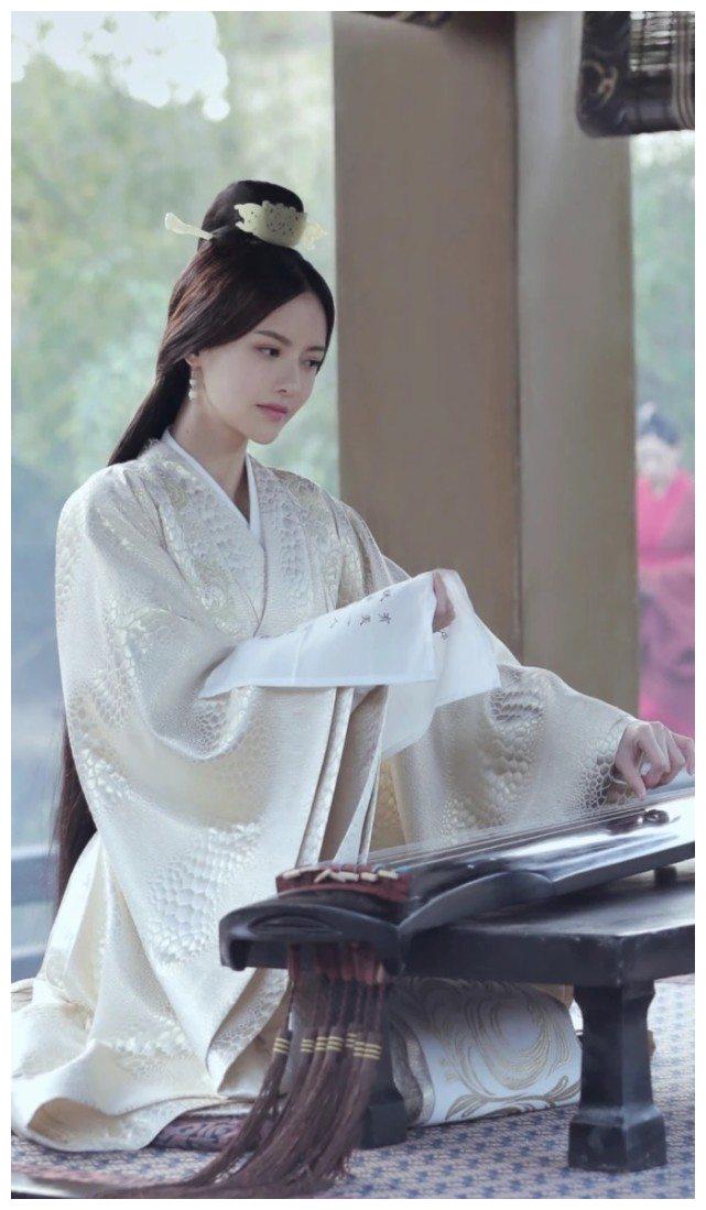 曾经最美甄宓扮演者张芷溪,最新古装清新婉约,宛若画中仙
