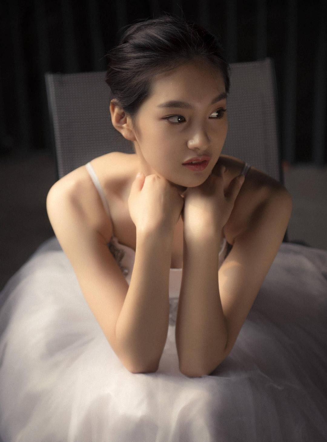 我的拳王男友向佐挑战硬汉形象杜女郎王可如唱跳俱佳