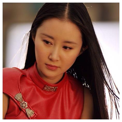 娱乐圈千年捧不红的除了舒畅,杨蓉,竟然还有她?