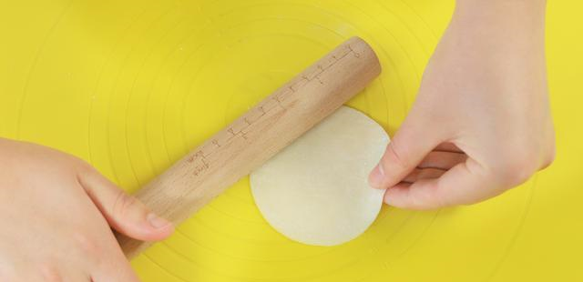 让宝宝说话早,吃饭香的咀嚼能力,再不训练就迟了!休闲区蓝鸢梦想 - Www.slyday.coM 让宝宝说话早,吃饭香的咀嚼能力,再不训练就迟了!休闲区蓝鸢梦想 - Www.slyday.coM