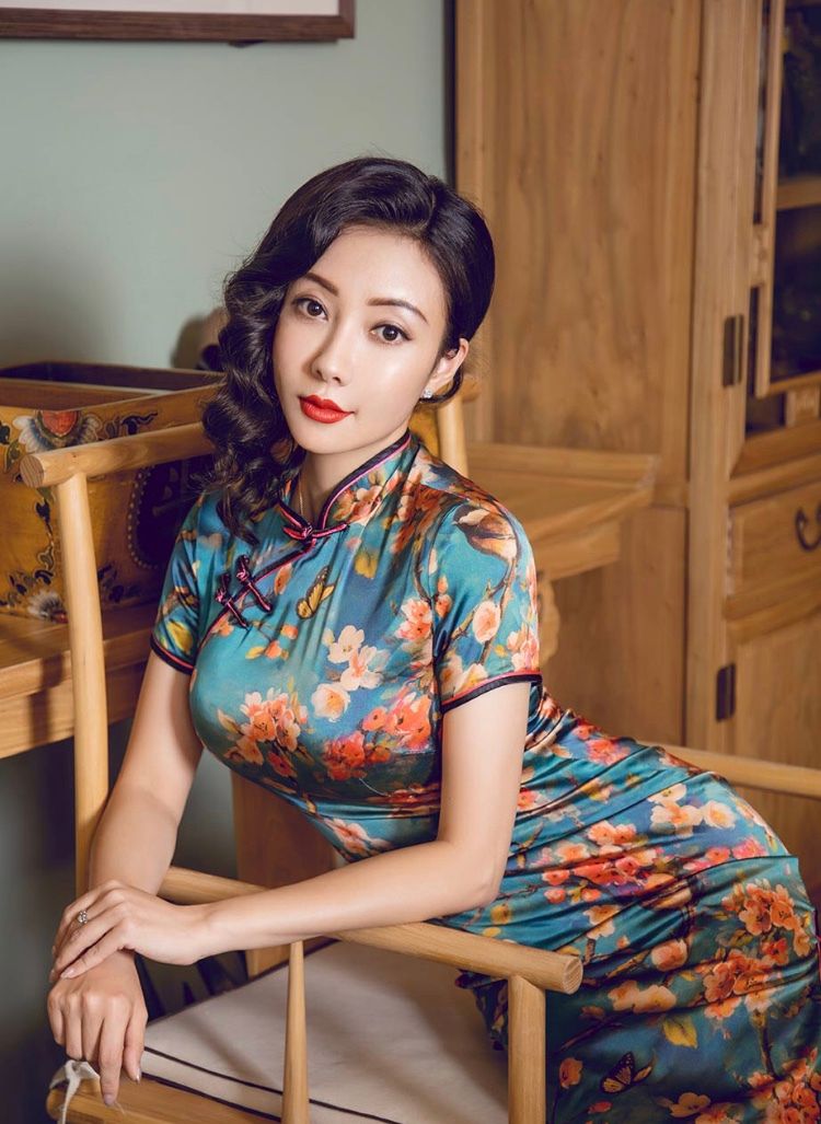 古典韵味的果儿victoria,端庄大方