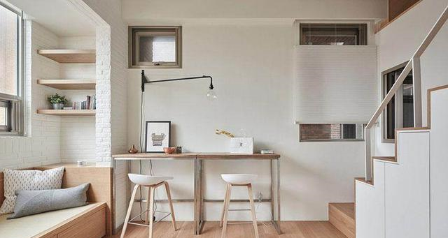 晒晒表妹20平小户型,一屋子的收纳柜,还睡在卫生间上!太聪明了