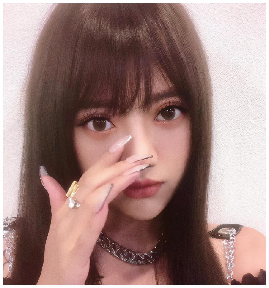 "艳压"明星的助理:央央金比沈月美,看到王智化妆师