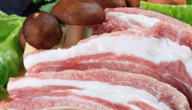 南北方人原来是“这样”买排骨的,赶快来看看吧!别再闹笑话了休闲区蓝鸢梦想 - Www.slyday.coM 南北方人原来是“这样”买排骨的,赶快来看看吧!别再闹笑话了休闲区蓝鸢梦想 - Www.slyday.coM