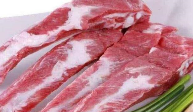 南北方人原来是“这样”买排骨的,赶快来看看吧!别再闹笑话了休闲区蓝鸢梦想 - Www.slyday.coM 南北方人原来是“这样”买排骨的,赶快来看看吧!别再闹笑话了休闲区蓝鸢梦想 - Www.slyday.coM