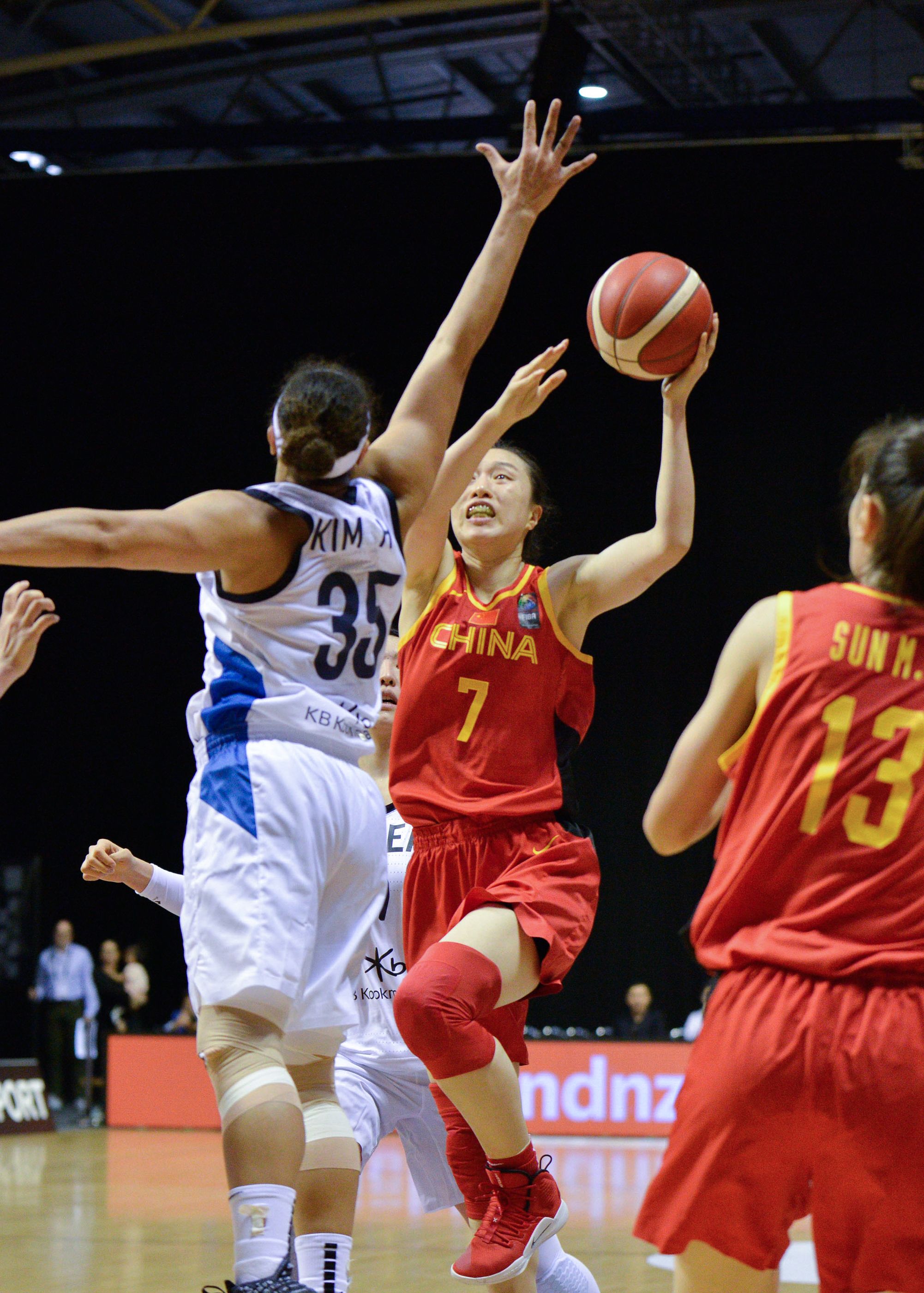 篮球——女篮东京奥运会资格赛:中国队负韩国队