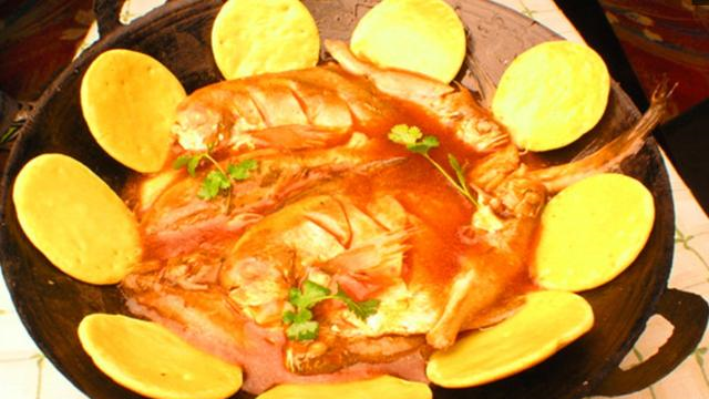 东北菜量到底有多大？南方人：装菜都用洗脸盆子休闲区蓝鸢梦想 - Www.slyday.coM