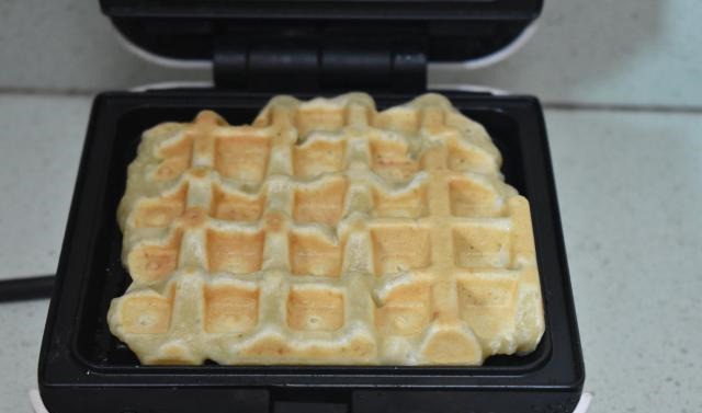 1根香蕉2两面粉做这饼,无油无糖更健康,当早餐当零食孩子吃不腻休闲区蓝鸢梦想 - Www.slyday.coM 1根香蕉2两面粉做这饼,无油无糖更健康,当早餐当零食孩子吃不腻休闲区蓝鸢梦想 - Www.slyday.coM