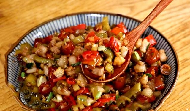 想吃酸辣椒别再出去买,教你在家做,酸辣可口,好吃零添加__财经头条