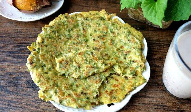 洋槐花这么做简单又快手营养又美味当早餐太合适了