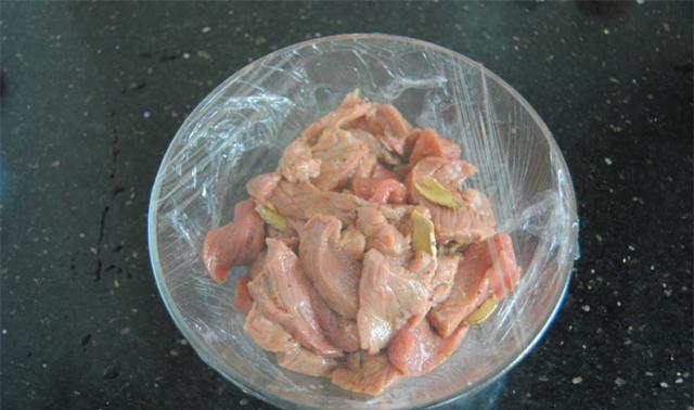 它是老公的下酒菜也是孩子的零食，香辣过瘾，吃一口根本停不下来休闲区蓝鸢梦想 - Www.slyday.coM
