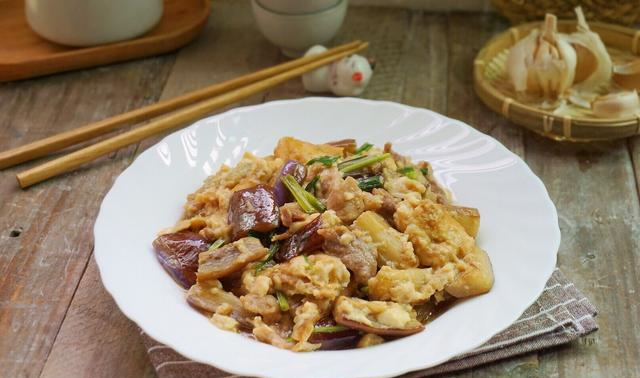 茄子这样炒，鲜香美味，连<a href=