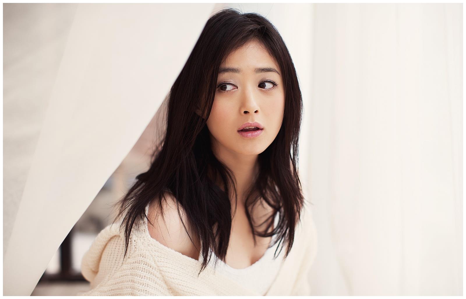 她曾出演"庆余年",遭影视大佬骚扰患抑郁,如今她胜了