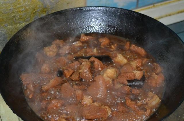 炖肉的诀窍这2种料缺一不可保证肉越炖越香超入味