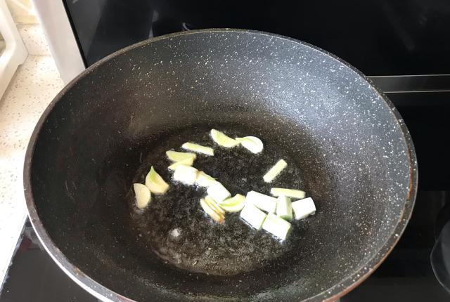 低脂减肥餐也可以大口吃肉,肉质滑嫩又美味,多吃也不会胖休闲区蓝鸢梦想 - Www.slyday.coM 低脂减肥餐也可以大口吃肉,肉质滑嫩又美味,多吃也不会胖休闲区蓝鸢梦想 - Www.slyday.coM